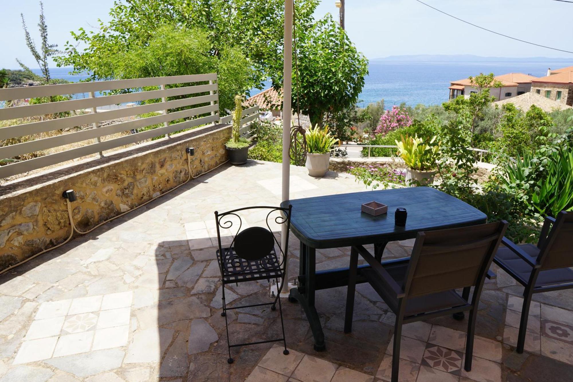 Sea And Sun Apartments 304 Ιδιωτικό Διαμέρισμα Kardamíli Kültér fotó