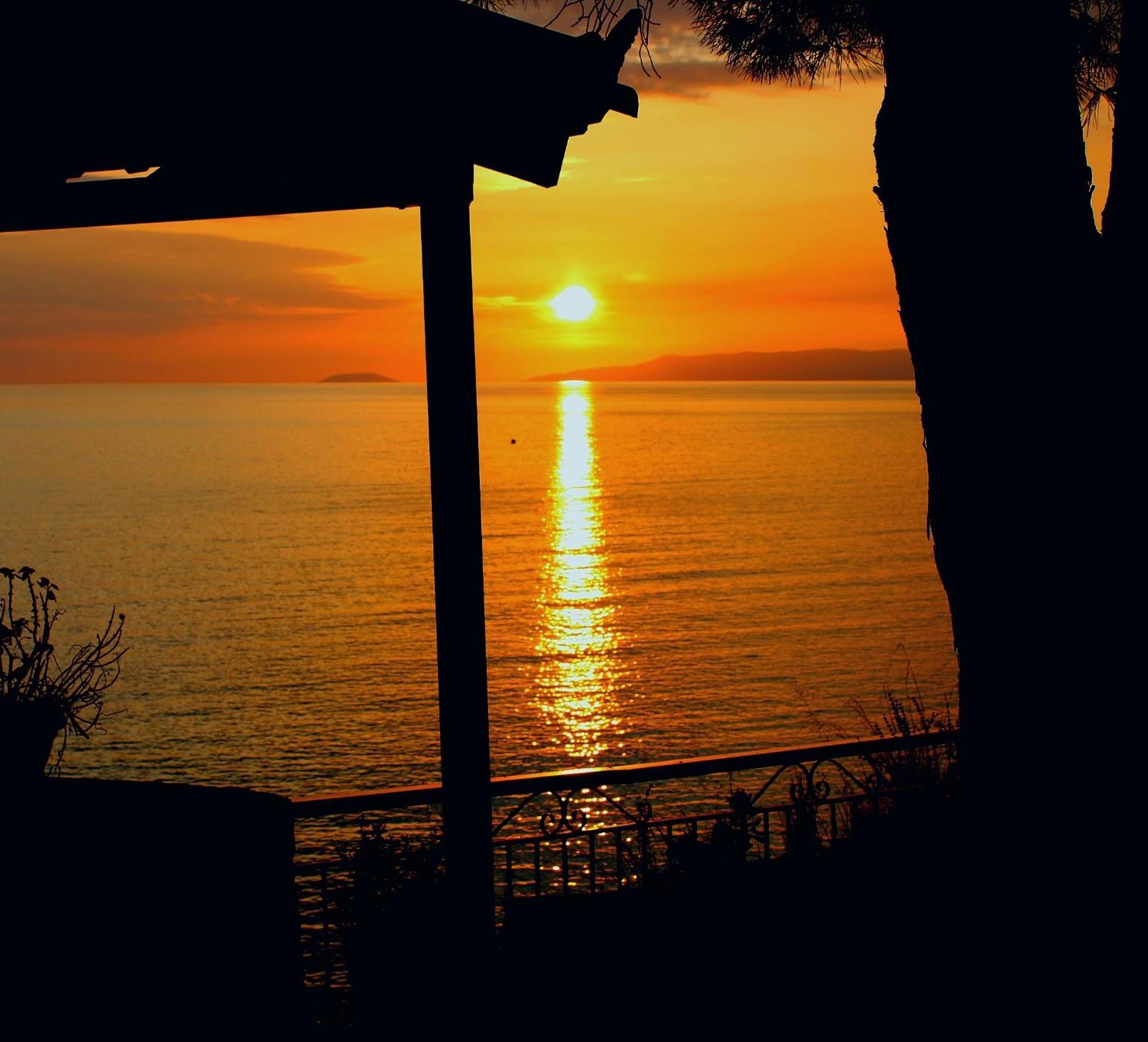 Sea And Sun Apartments 304 Ιδιωτικό Διαμέρισμα Kardamíli Kültér fotó